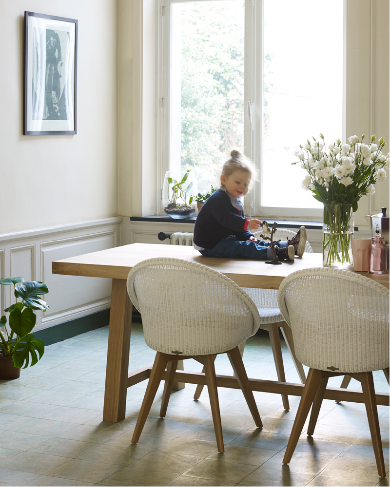 Vincent-Sheppard-Joe-dining-chair-oak-base