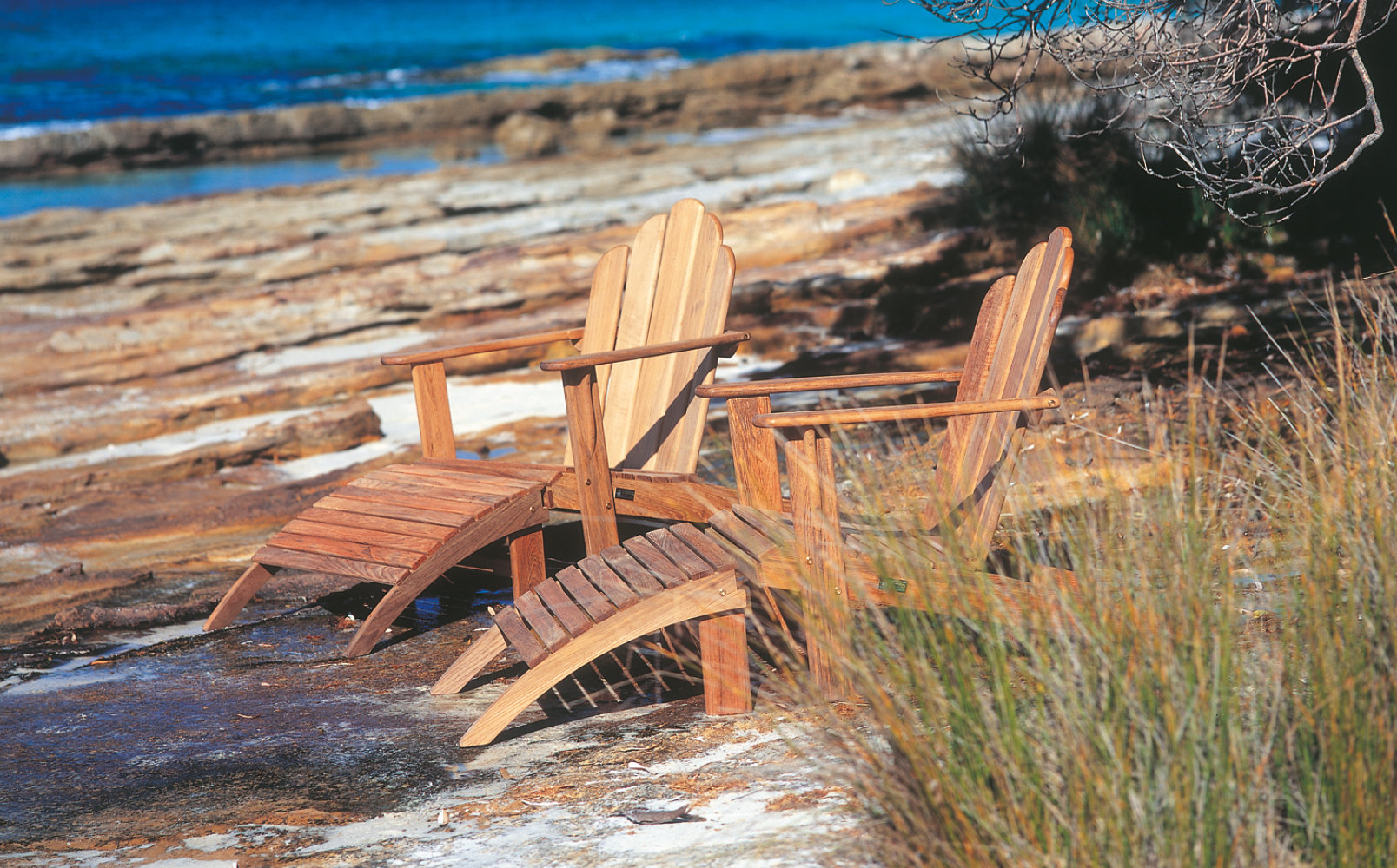 cotswold-adirondack-armchair-footrest